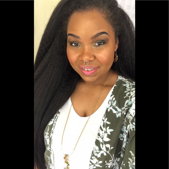 Meet your Closet Freak, Tori Sade! - Picture 8 of 8